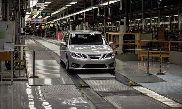 FrenchsForeign's tweet photo. FACT: More than four million SAABs have been produced since commercial production began in December 1949. https://t.co/QbZCsHBXid