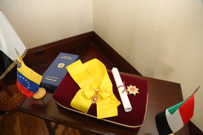 Ver imagen en Twitter Ver imagen en Twitter