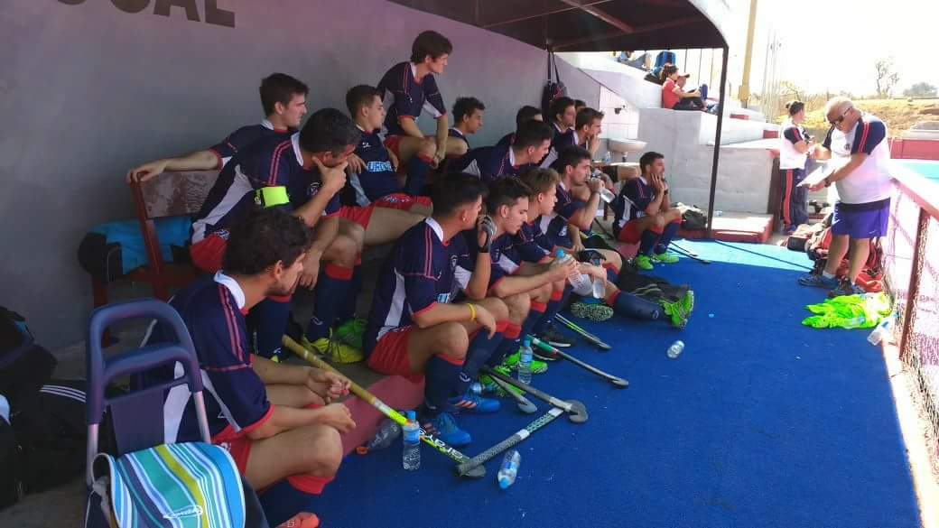 HockeyCordobe's tweet photo. #ArgMayor Caballeros
Victoria Cordobesa por 5a4 vs Santiago d Estero
Goles: Falcioni X2, Schickendantz,  N Garrone, J L Chaih

Info #FACHSC https://t.co/RobiYmGxgE