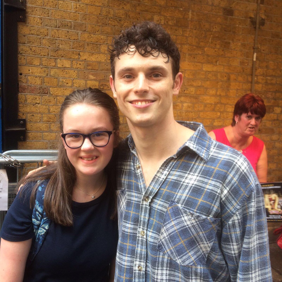 FieldingAlice's tweet photo. @Williamstweet @Charlie_Stemp ....fab meeting you both after the show! Absolutely loved the show &amp; thanks for having photos with me! x https://t.co/HVerqepOda