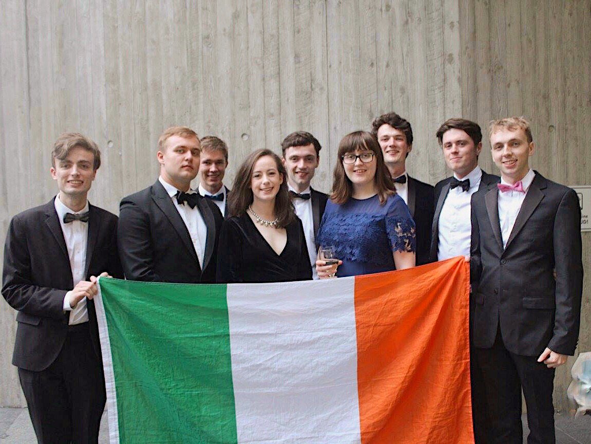 tcdphil's tweet photo. Well done to all the @tcdphil delegation who competed at #EUDC2017 Particularly TCD Phil A who broke 12th out of 250 teams in Europe!! https://t.co/u07dOgQctk