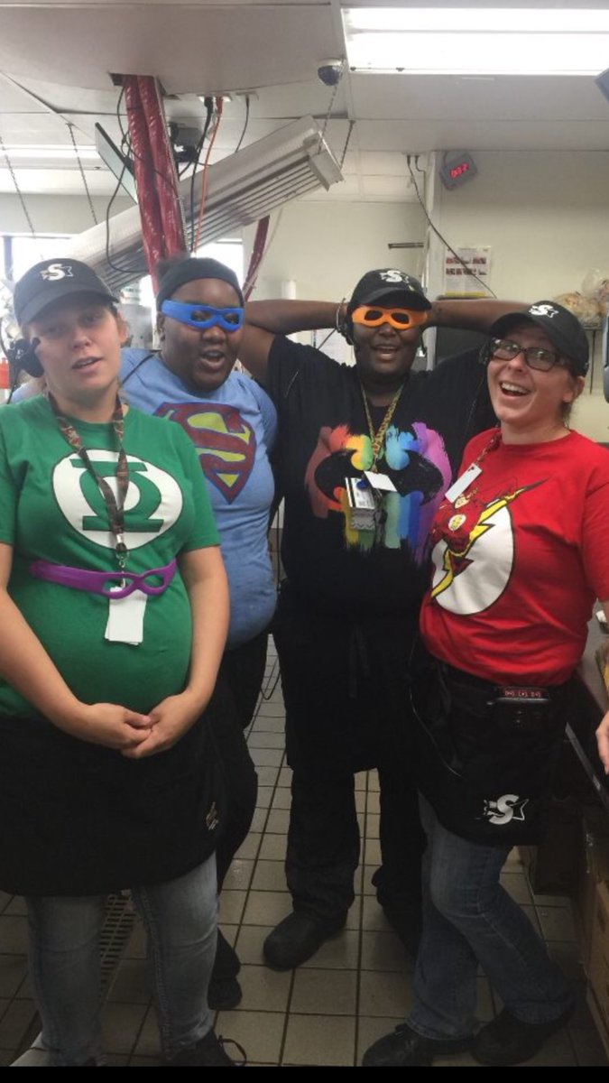 lc2happy's tweet photo. $.50 Corndog Day at 2673!!
#sriokc #teamknights https://t.co/4d943dbQDV