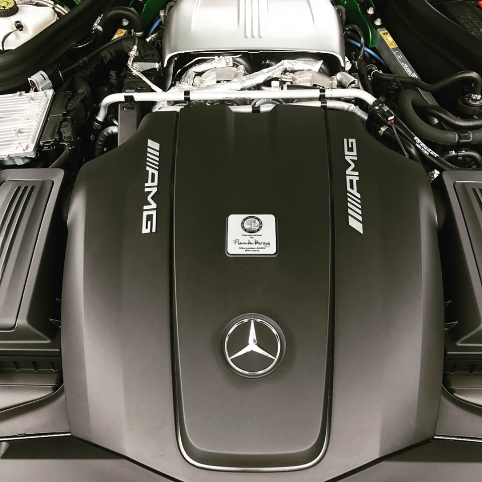Sandownmercedes's tweet photo. Look at this beauty who has arrived at our Basingstoke Retailer! 😍 #AMG #MercedesBenz #GTR #AMGPerformance #Beastofgreenhell https://t.co/cEv9X1E01Z