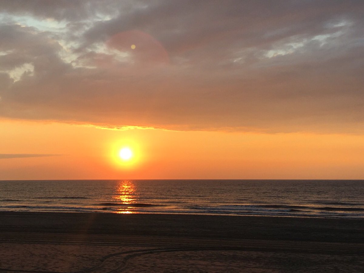 Prachtige #zonsondergang weer #kijkduin