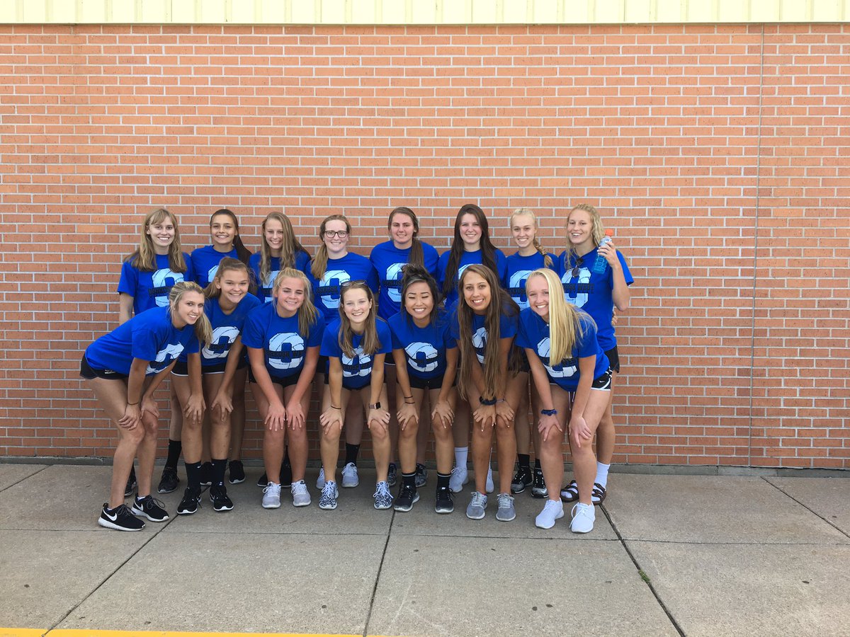 OWestVolleyball's tweet photo. Road tripping to Stout 💙🏐 2017 season here we come!! #madskills #owvb #herewego https://t.co/SNVry3gual
