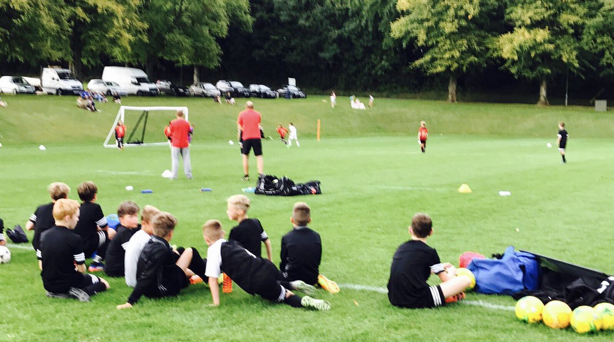 WiltshireRTC's tweet photo. Thank you @TidworthTownFC &amp; Mark for bringing in the U10s… Was a good game, hope you guys have a cracking season! ⚽️⚽️⚽️ #Opportunity https://t.co/tvG9DdBmPC