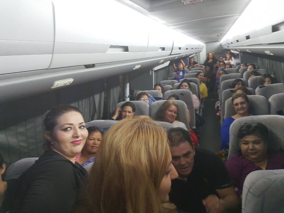 SonoraConMZ's tweet photo. La delegación de Mujeres sonorenses en camino hacia CDMX al Encuentro Nacional de Mujeres Yo Con México. @DavidFigueroaO @Mzavalagc https://t.co/dibMlPiFuF