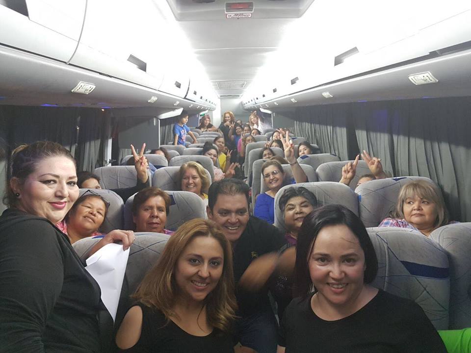 SonoraConMZ's tweet photo. La delegación de Mujeres sonorenses en camino hacia CDMX al Encuentro Nacional de Mujeres Yo Con México. @DavidFigueroaO @Mzavalagc https://t.co/dibMlPiFuF