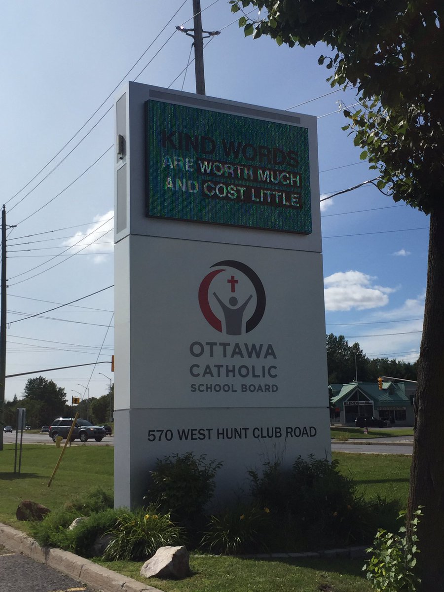 Simone Rose-Oliver (elle/she/her) tweet media