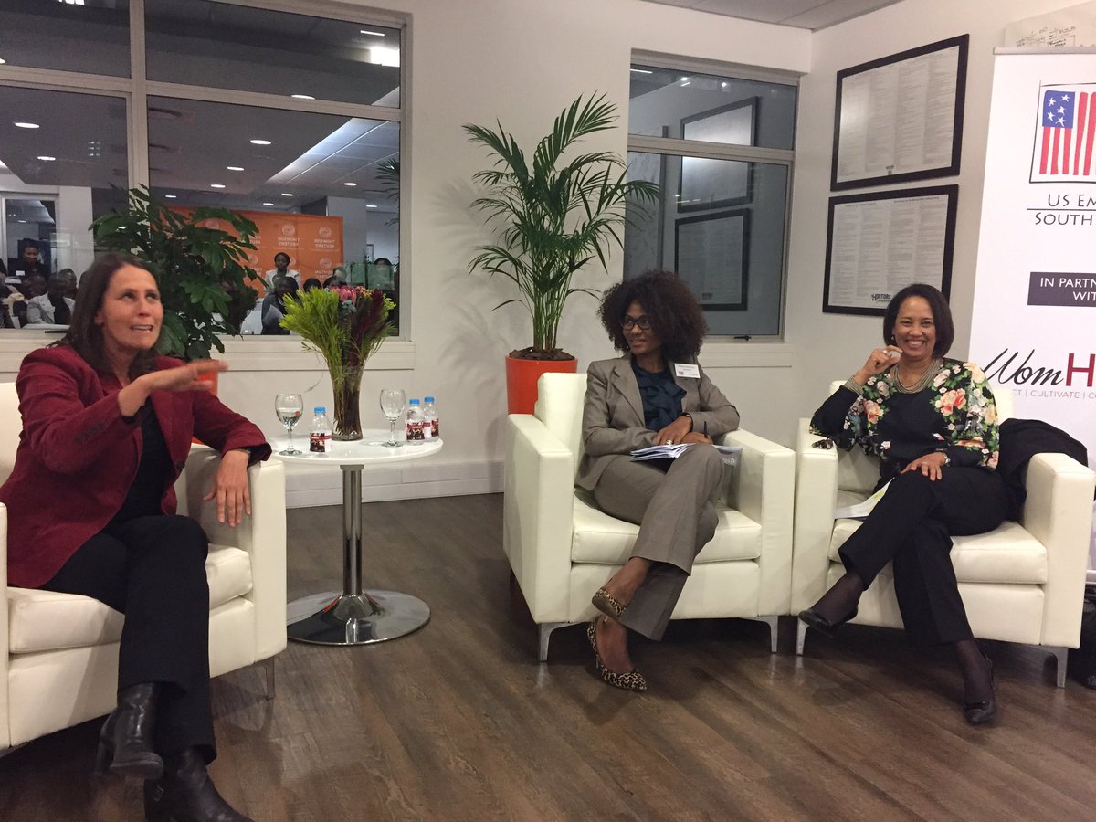 HemsVallabh's tweet photo. An awesome kick-off to the @USEmbassySA @womhub #AlumniMasterclass Series.An evening of inspiration & networking spent w amazing women https://t.co/MjVsspitbz