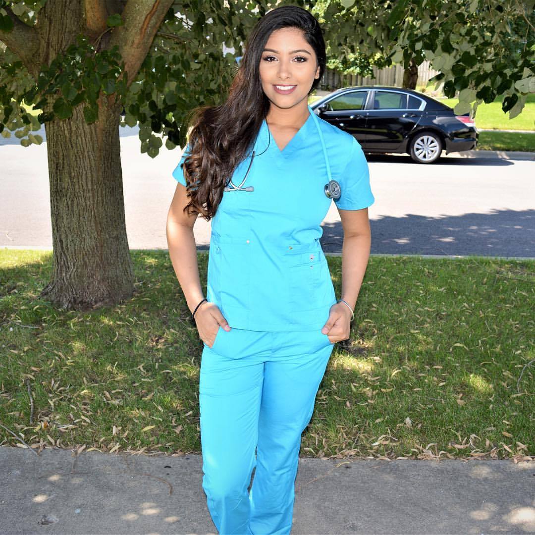 simrankhosaa's tweet photo. 😍#ScrubsNow #DressaMed @dressamed https://t.co/po5oro9oYh