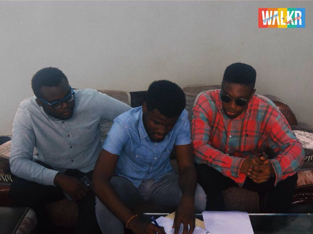 LanreShonubi's tweet photo. Ayy! Meet the brand Ambassador #WalkrNG #TLS2017 @walkrwalkr https://t.co/XHFCGcczVR