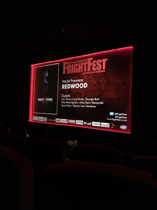 At the #REDWOOD premiere 🎥👻🎬 https://t.co/TZdux8CwVo<a href="/tag/redwood"class="tags">#REDWOOD</a>
