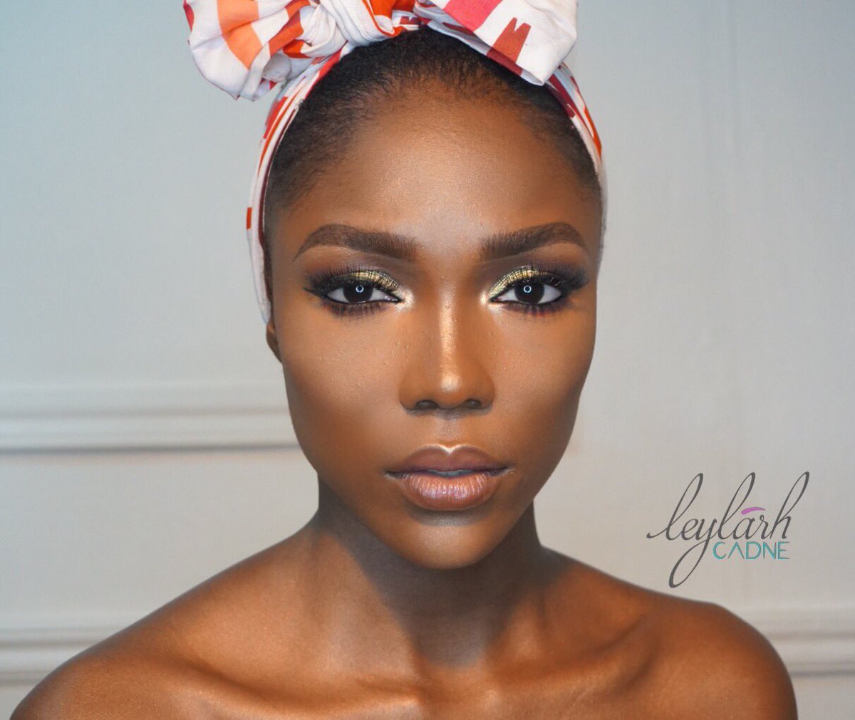 ElleCadne's tweet photo. Please support my business.. I offer professional makeup services.. A Retweet would go along way. 
Thank you ❤️🌹🌹 https://t.co/kNFpUgbALy