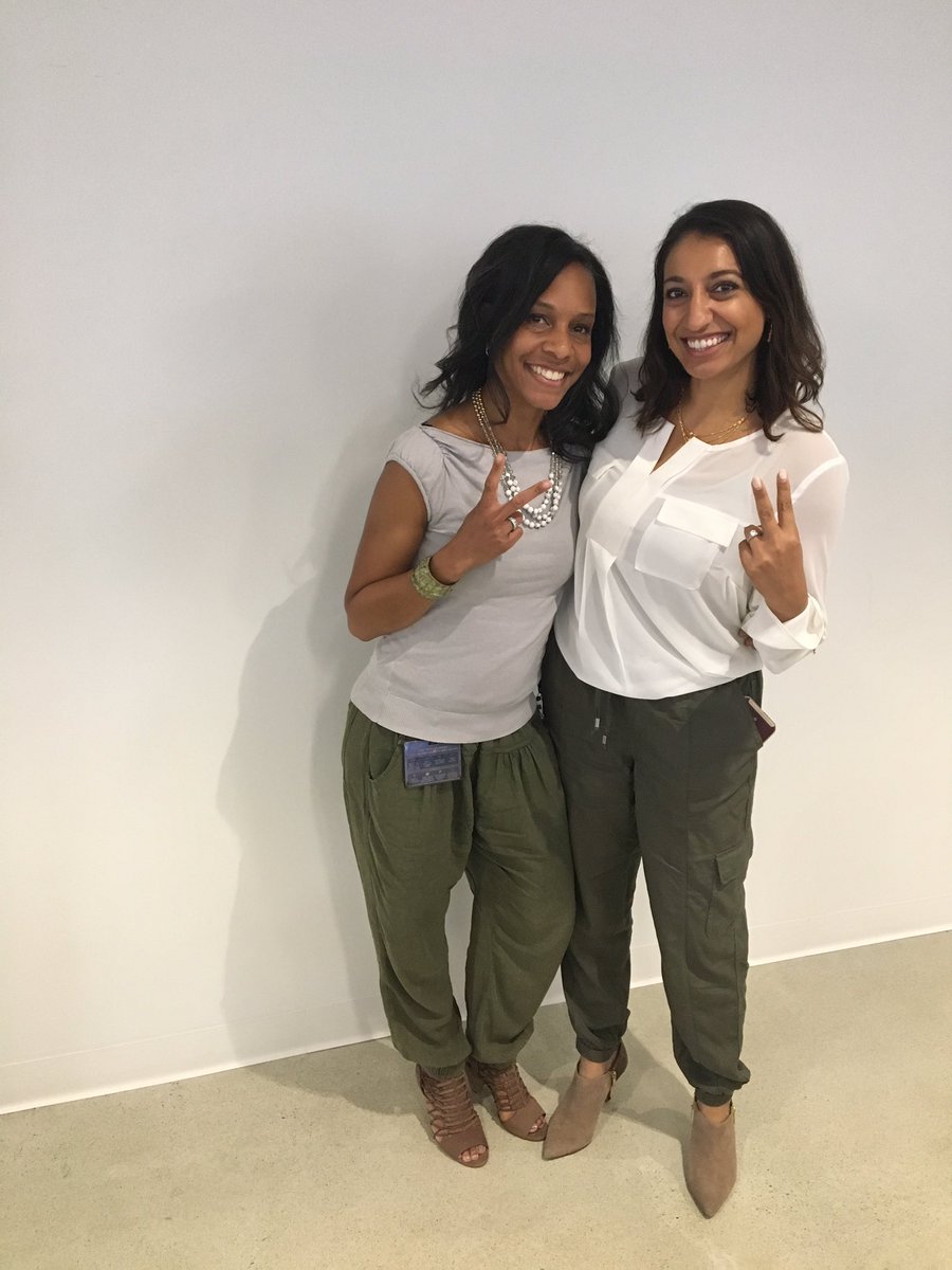 aduncan1908's tweet photo. Randomly twinning. That's what the 2 is for... #thriveatclorox https://t.co/XwHRDxP5mT