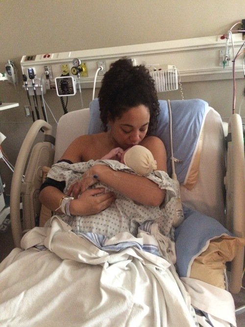 postpartumstory's tweet photo. #PostpartumConfession | My Story: Jacalyn Scott - https://t.co/oTAt3w07H7
#NICU #breastfeeding #mothering https://t.co/FoDB8UO3pS