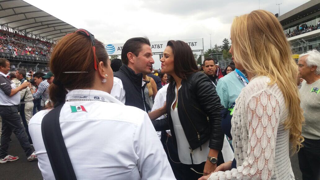 LuzElenaGlez's tweet photo. Amigos ya está aquí @6hrsmexico #6hMexico quieren boletos? https://t.co/prt3uyyDff