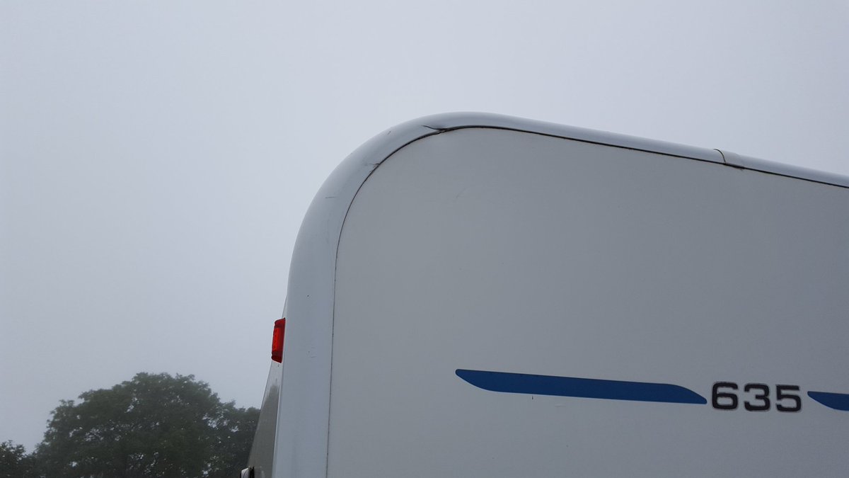 VRCltd1's tweet photo. Bailey approach motorhome #motorhomerepair #mobilebodyshop @BaileyofBristol  minor side wall damage and corner capping damage. Before/ after https://t.co/wAPshcOpP8
