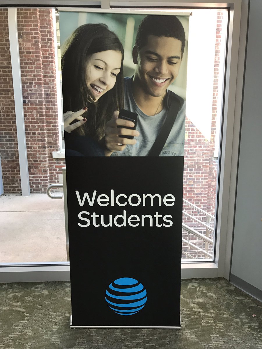 DaMigthyLinc's tweet photo. Winning Local is what we do! Today we are at the Orientation day for the International Students! #WinLocal #OHPA #lifetatt #StingRayStrong https://t.co/azudgdp5TT