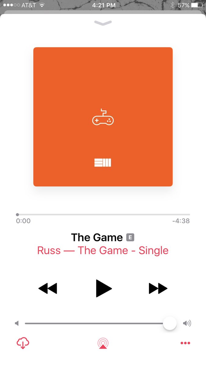 kevenvee's tweet photo. This is 🔥!! @garyvee I noticed @russdiemon from #dailyvee...think he should do an exclusive intro for you!!!! Dude is talented and HUNGRY!!! https://t.co/BLgKVB3UmU