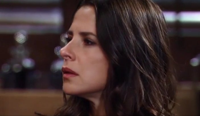 antigonea's tweet photo. Carly's wrath is a fearsome thing. NONE of these people are happy right now. #GH #JaSam #Carson #DontMessWithTheFamily #FamilyTies https://t.co/NkHekp1gPg