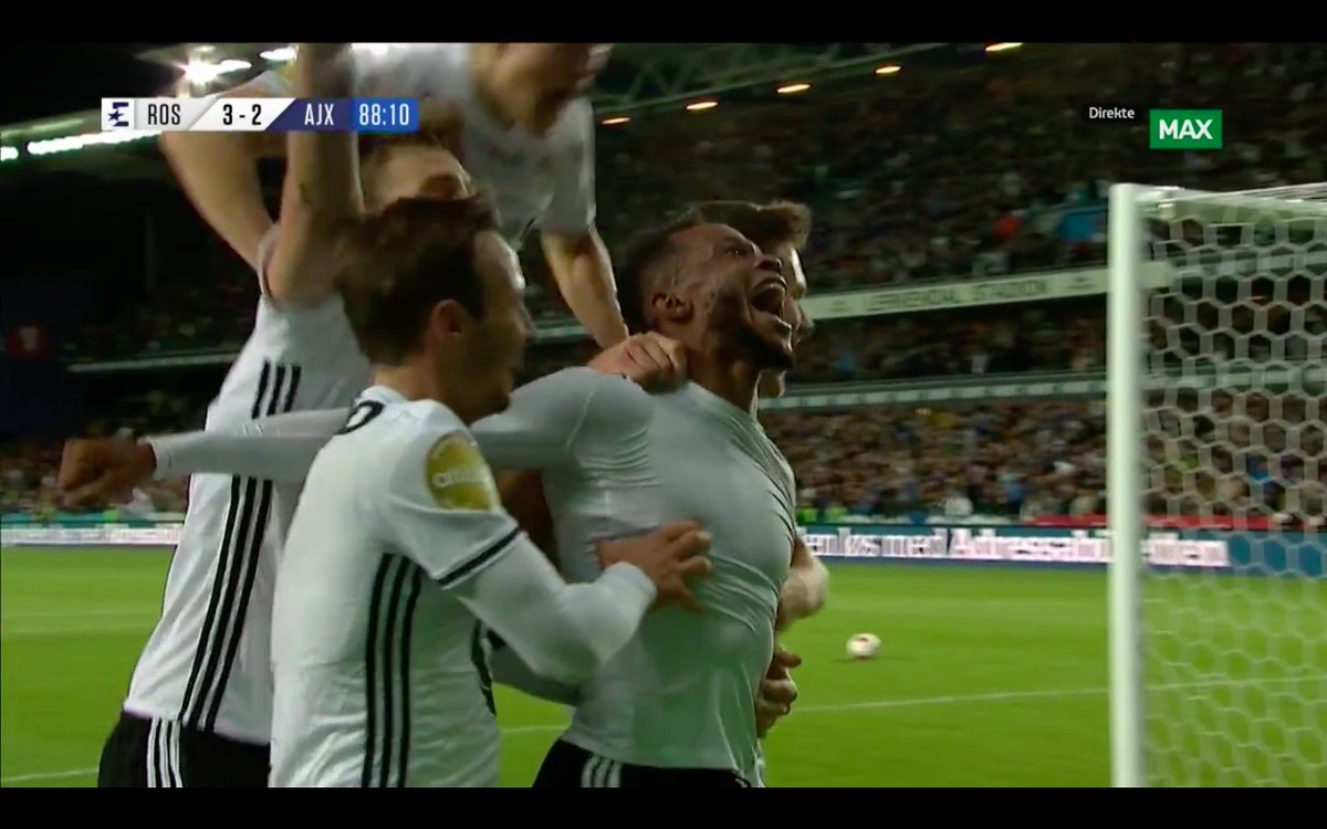 EurosportNorge's tweet photo. For en match! For en kveld, @RBKfotball! #ESNball 🏆 https://t.co/zqGOzrE2OA