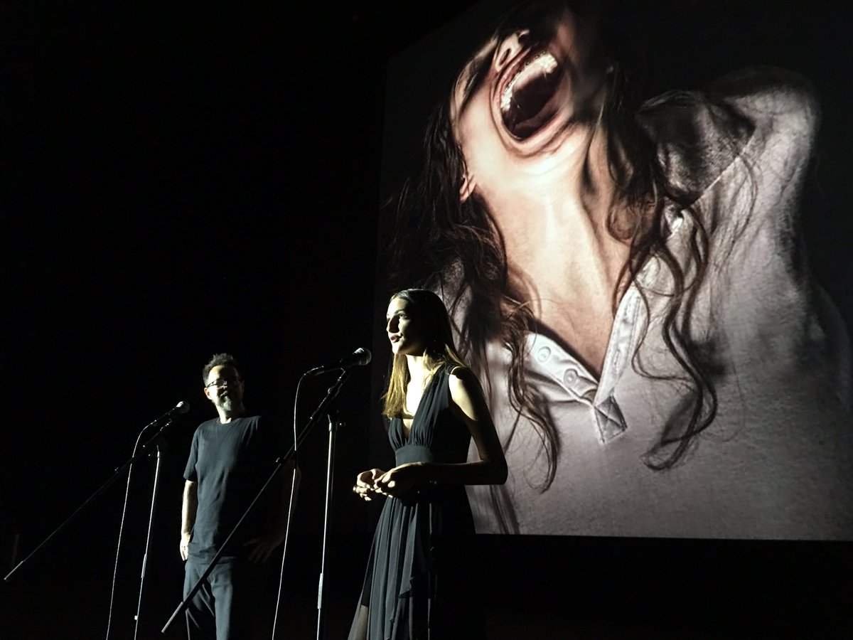 enriquelavigne's tweet photo. Esto es ahora ..el Estreno de #veronicalapelicula y es una gozada haber llegado hasta aquí.Gracias a todos @Cines_Kinepolis @sonypictures_es https://t.co/Qton0Sh71l