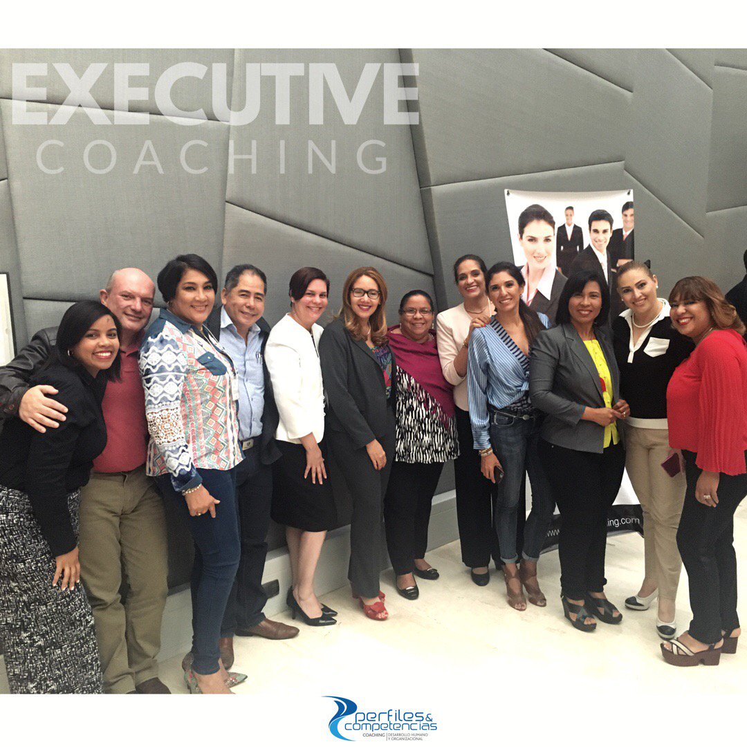 PerfilesyComp's tweet photo. Recordando esos magníficos días en el marco de la certificación en Executive Coaching !!! Líderes en acción!  #perfilesycompetencias https://t.co/8vM5LeNHVY