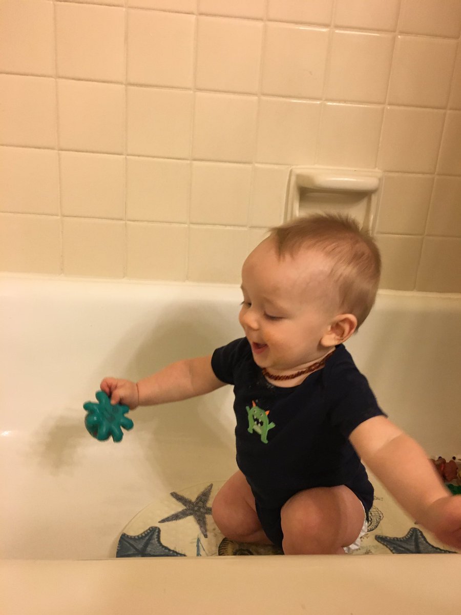 OldManSeppy's tweet photo. #DadProTip gotta poop with a baby? Bathtub and toys. #dadlife https://t.co/fwC8njHhZc
