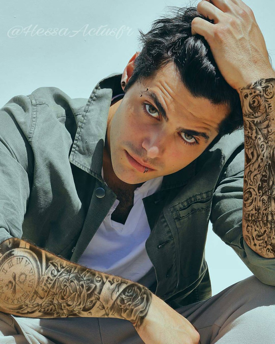 HessaActusfr's tweet photo. My new punk edit : Matthew Daddario as Zed  (@hardinettessaactusfr via IG) #Excitedforaftermovie #MatthewIsOurZed https://t.co/2UW5QxJ0Tt
