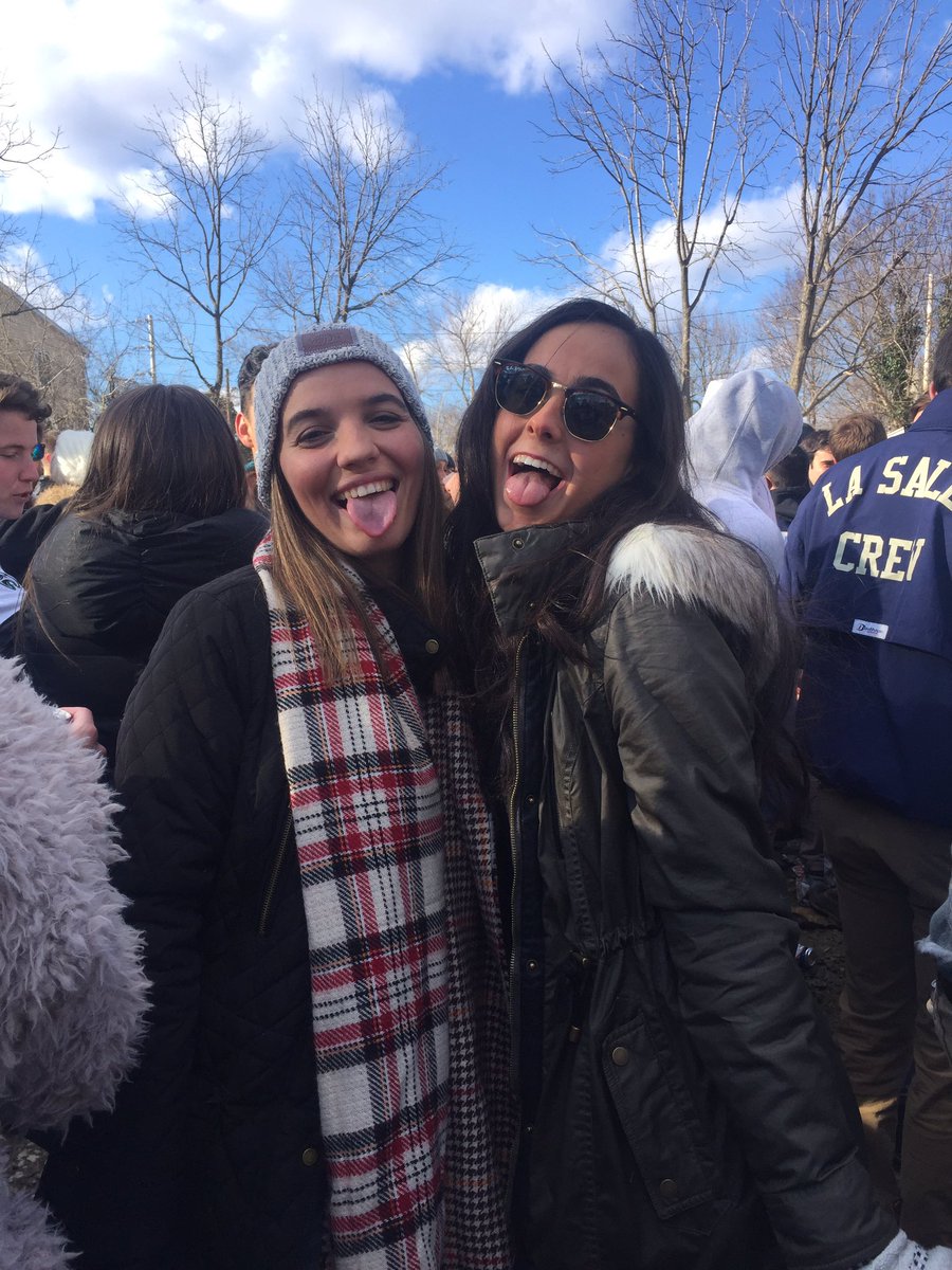mia_dericco's tweet photo. happiest of birthdays to my day one roomie💘❣️can't wait to see you in a few days love you so much 😛😋😘 https://t.co/2Z3T8MBll7