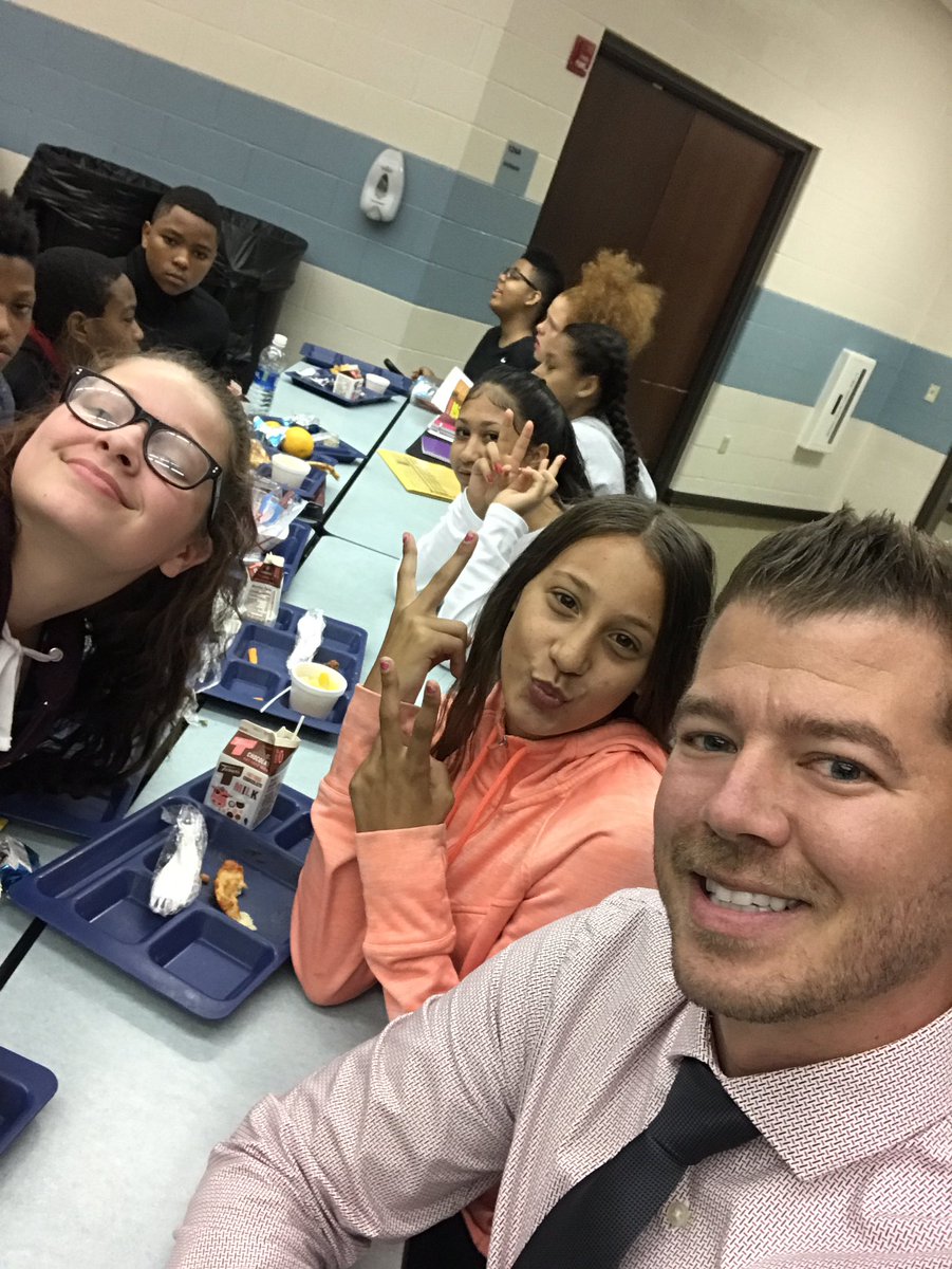 MrGuthrieWCS's tweet image. I was told lunch is their favorite subject! #EatUp #GetBackToLearning!! 😜