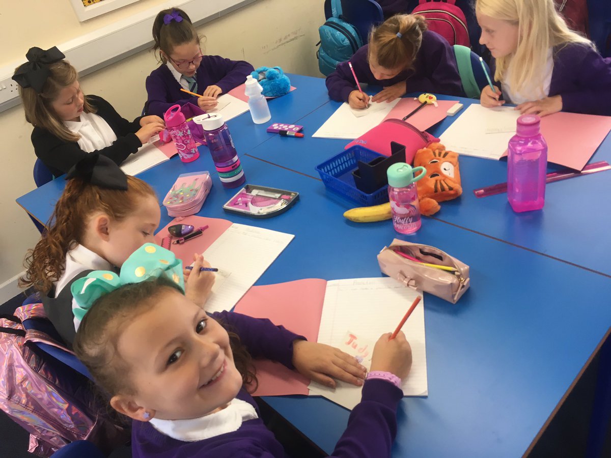 beanxmrsedwards's tweet photo. We used our thinking reader skills today to make predictions about our new class novel 'Judy Moody' #thinkingreaders https://t.co/qe4mDLQyO5