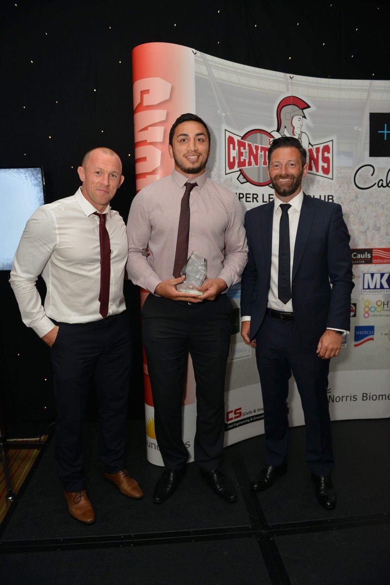 LeighLeopardsRL's tweet photo. Harrison collects his second Award of the evening from Captain @mickyhigham and Andrew Nicholson of sponsors EDP. https://t.co/EHdViLKpM5