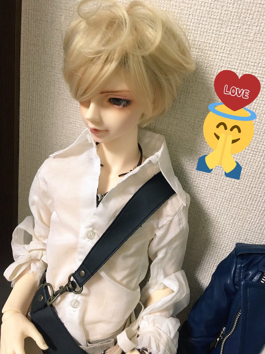 icHico_24's tweet photo. レイズナーに憧れが強すぎてレイズナーのままお貢ぎしたい自分と、マイドールとして可愛がりたい自分と…闘ってる！😭✨

名前は玲威(レイ)にしようかな…(←決して思いつかなかったわけではない) https://t.co/sM4IRgpISX