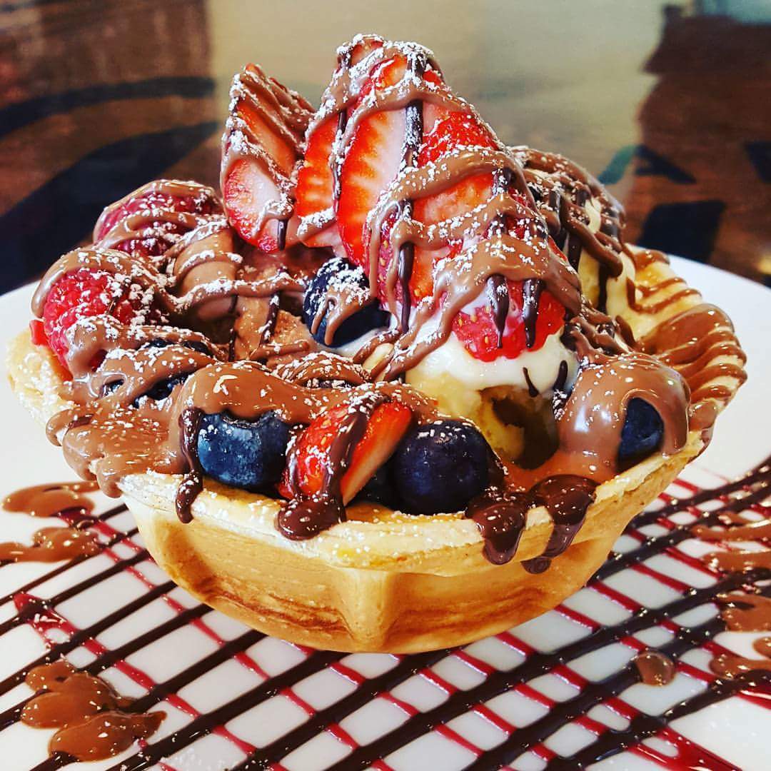 Douxcafe1's tweet photo. #NationalWaffleDay #douxcafe https://t.co/YzqavIBET0