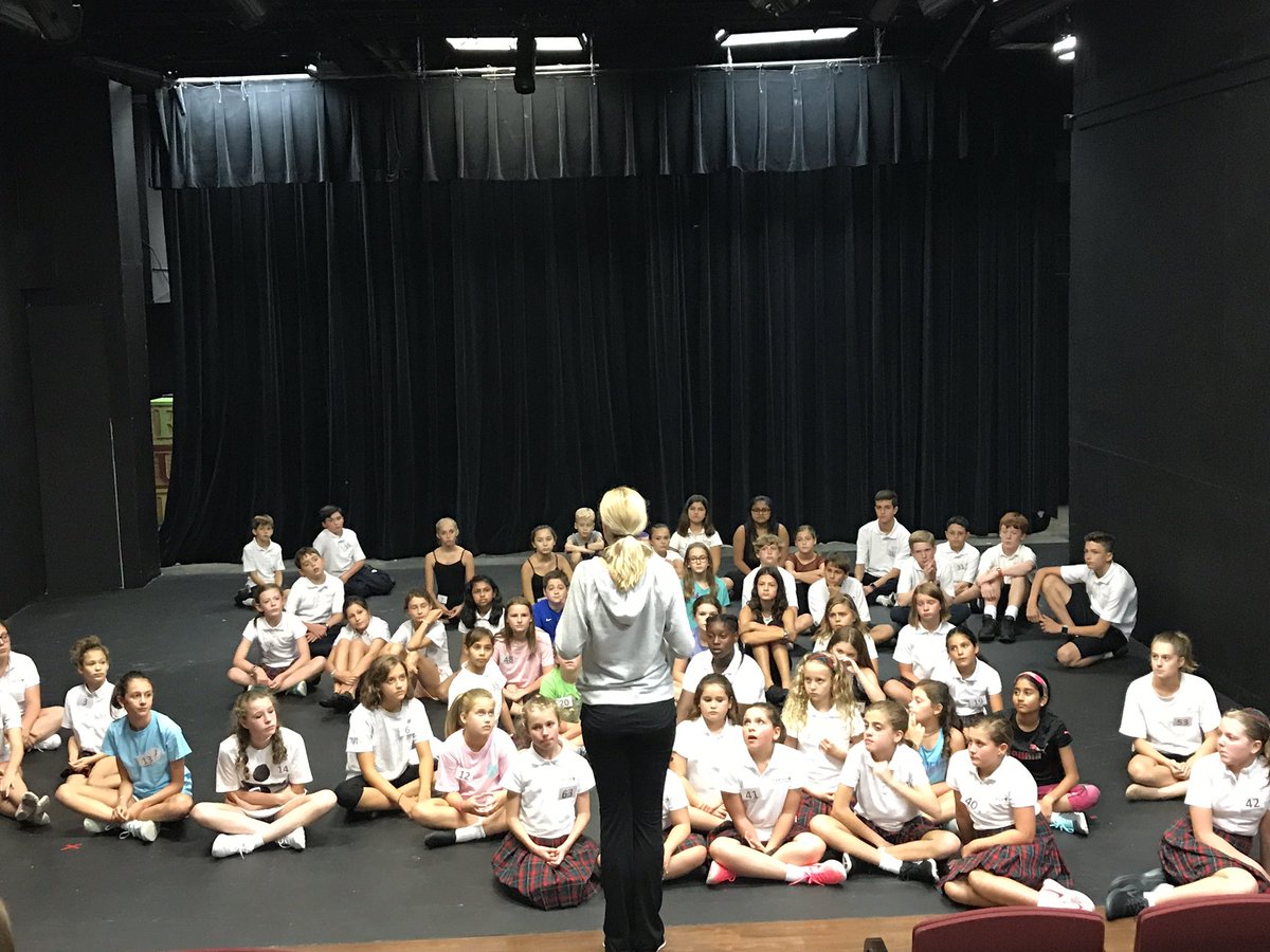 JBarWhiteman's tweet image. Time for dance call!  #musicmanjr #parisharts