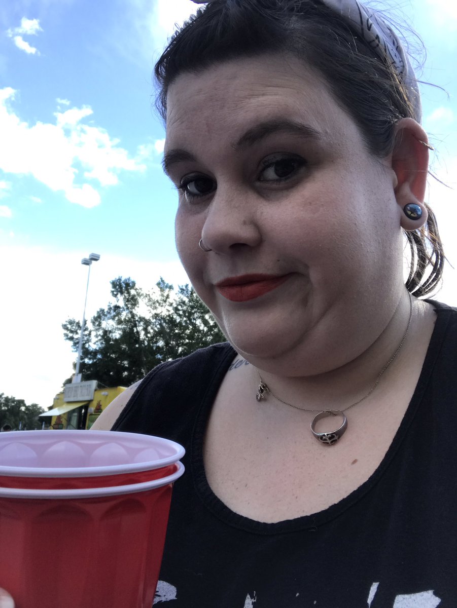 cecetron's tweet photo. Got our red cups from the nice gentleman in line to rep the @streetprofitnxt tonight! #NXT #FullSailLive #RedCupMania https://t.co/lZyWqrexqS