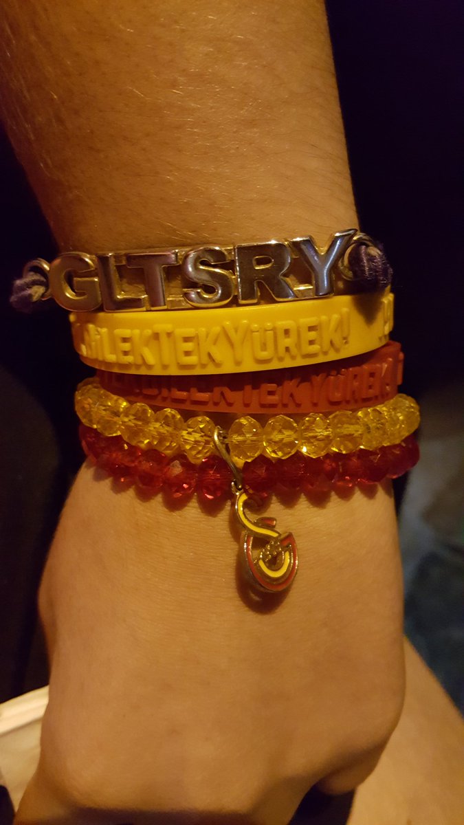 #BugünGünlerdenGALATASARAY bugün günlerden aşk 💛❤