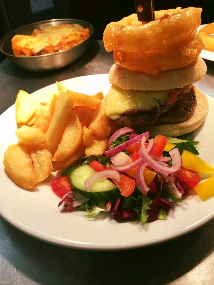 **Garnant Parc Triple Stack Beef Burger**
Available every Friday night!
5.30 - 9PM
01269 824121