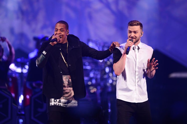 KISSFMPhoenix's tweet photo. Apparently @jtimberlake &amp; #JayZ are in talks for this year's #SuperBallHalfTime show! Could you imagine?! https://t.co/iGS3O7sYtN https://t.co/VxhqGfd9rE