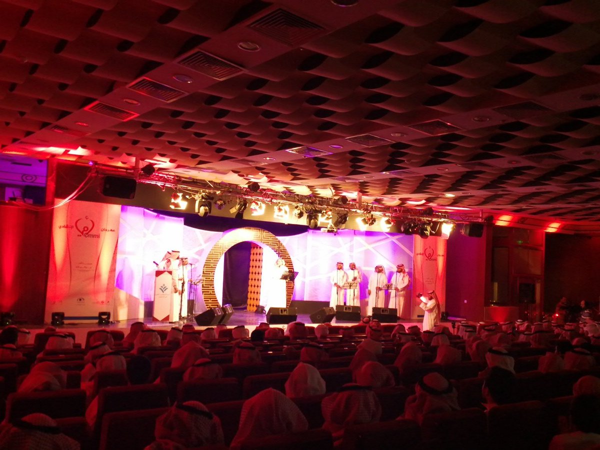 riyadhmgroup's tweet photo. ليلةٌ لا ننساها.. وأنتِ أمي لن ننساكِ.! 
هذه كلماتنا نلتمس منها رضاكِ.. 
قالوا:مبادرة أمي ونحن
نقول:أمي مبادرة.!
سنلتقي..
الخميس ١٤٣٨/١٢/٢ https://t.co/80cgyGyKEJ
