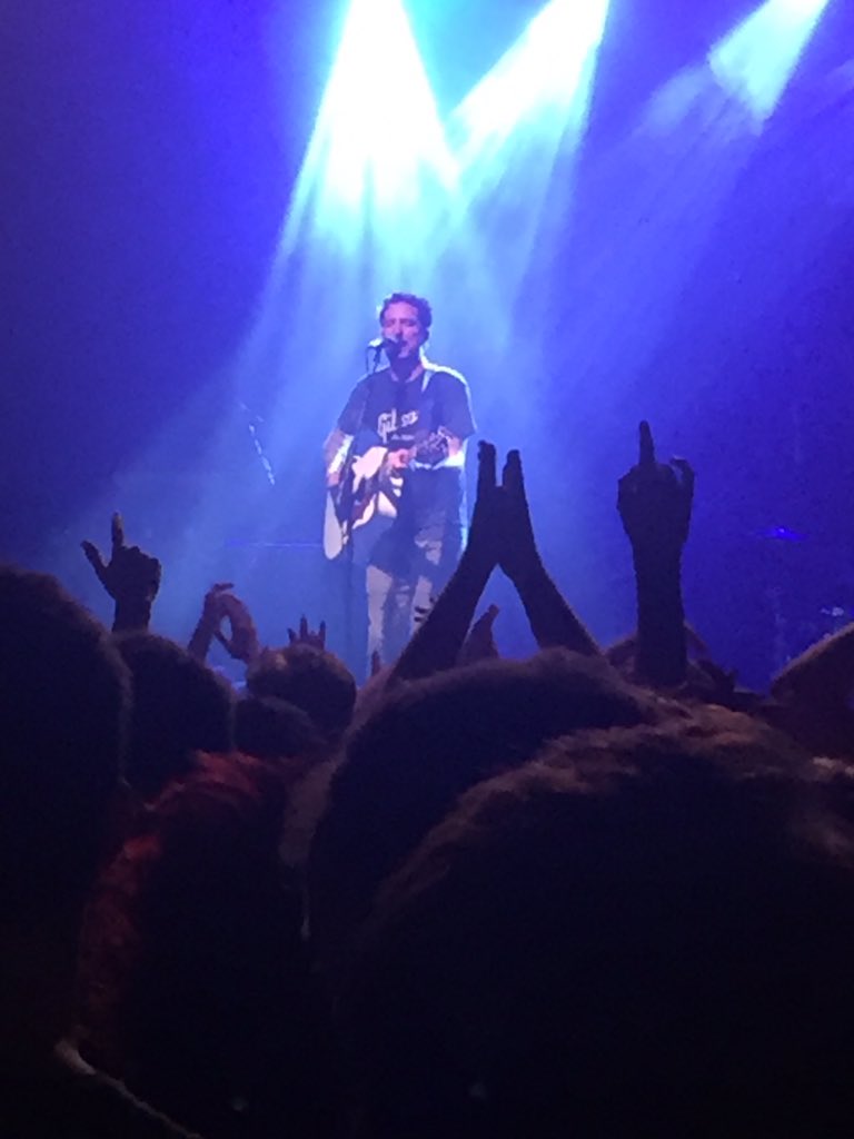 _INSP's tweet photo. Amazing atmosphere in the @O2RitzManc as @frankturner closes his #StreetNoise set! πΈπ€π» #INSP2017 @bigissuenorth https://t.co/68waGZZ9Sd
