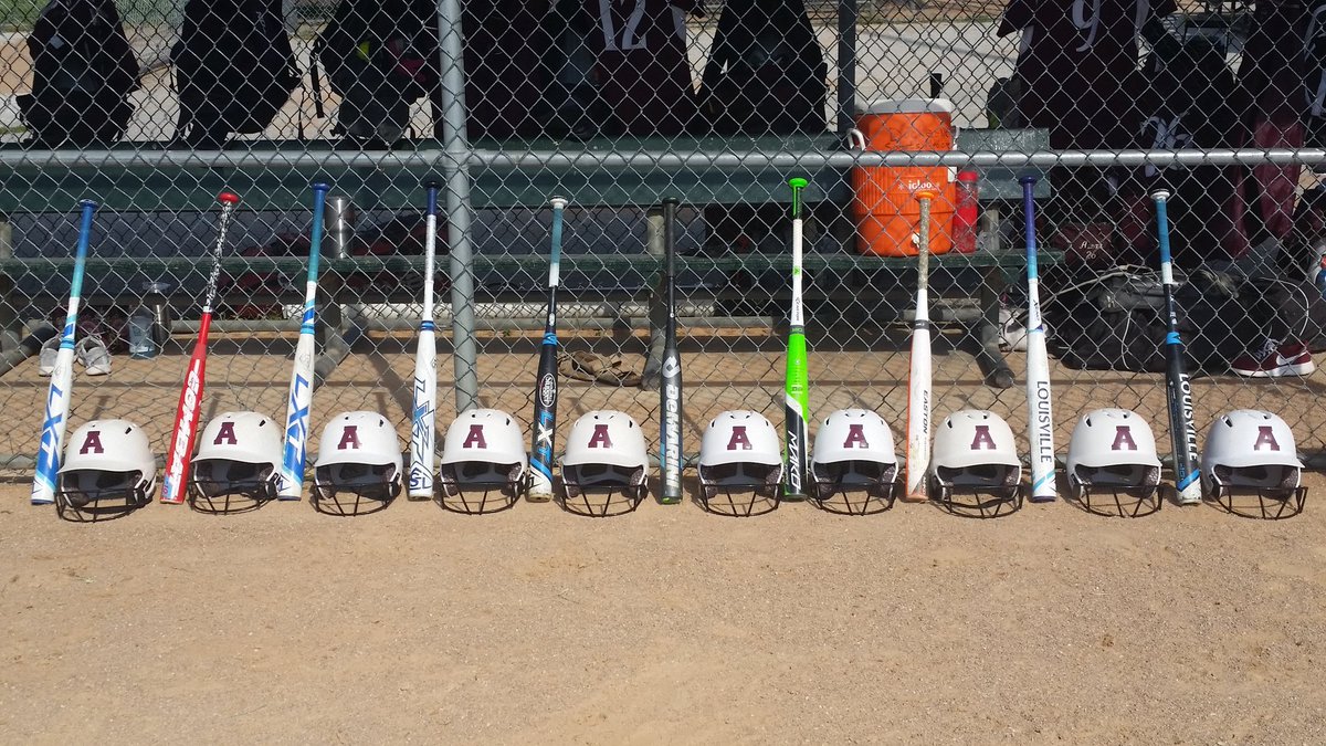 Arlington_HS_SB's tweet photo. Bring 'em out! #WePlayForA https://t.co/n0tHkAihmi