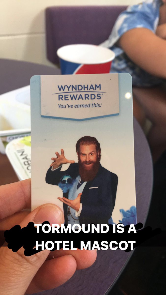 mollyannefreed's tweet photo. This still kills me omfg #gameofthrones #got #tormound #heLIT !!!!!!!! https://t.co/fXgXhTy1Cy