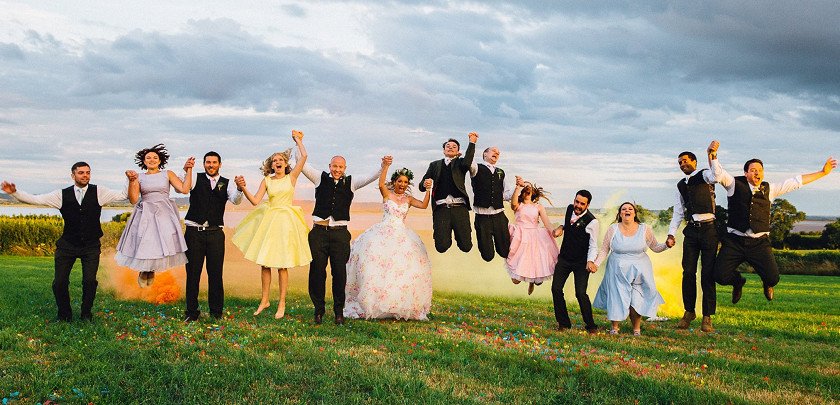 9 things your wedding photographer *really* wants you to know before your big day: ow.ly/LaxA30eCd1v