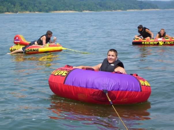 WalrusLeague's tweet photo. TFW you have to miss all the #WinstonWeekend lake fun. https://t.co/RboyelsMqZ