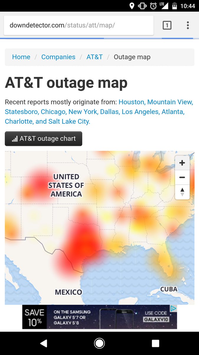 MrJuicyBeans's tweet photo. No internets at a gaming convention :'( #thanksAT&T https://t.co/UbR4PAfdpj
