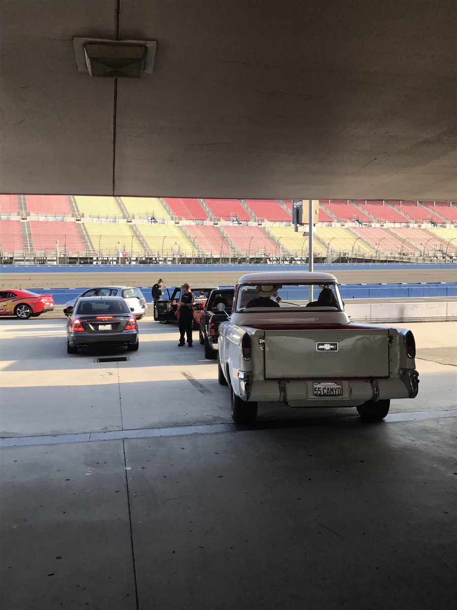NextGenCA's tweet photo. Thank you for coming out to drive the track for our local schools! Fun and fast day! #leftystrackday ππ https://t.co/6I9YRSAKJz