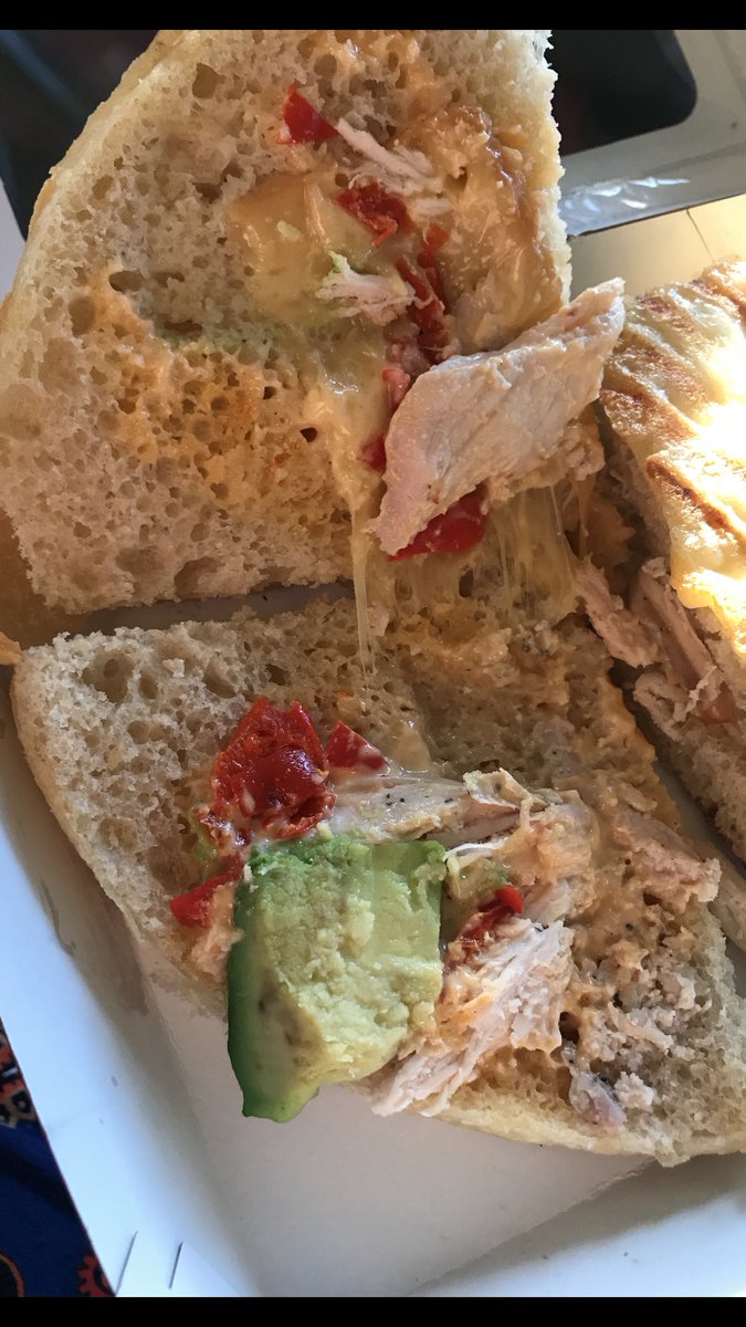 tanyasykes's tweet photo. Apparently @panerabread thinks this is what an $8 sandwich looks like... #seriously #sandwichfail https://t.co/c5CPaGStgf